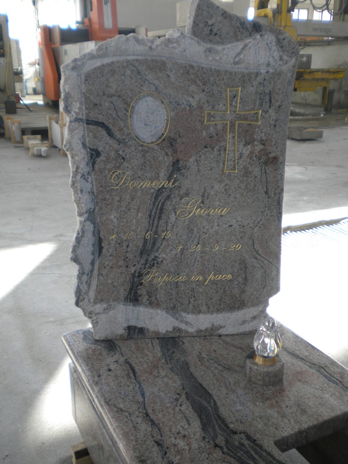 Monumentos funerarios, Arte funerario para familias – Arte funerario (4/12)